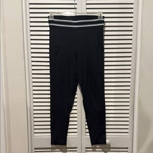 Aerie Leggings with Gray Striped Waistband